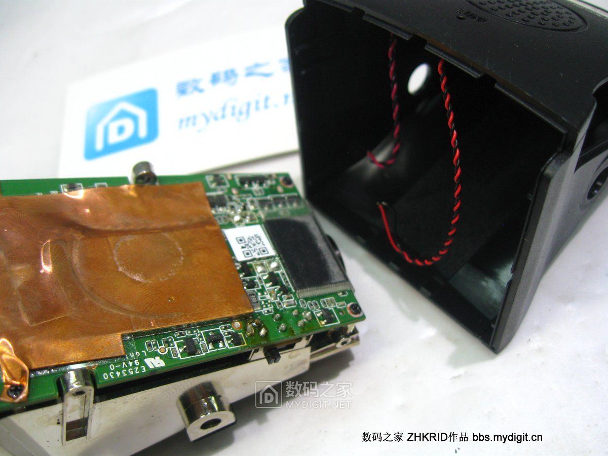 拆解趴趴狗隐藏式行车记录仪,行车记录仪拆解解析