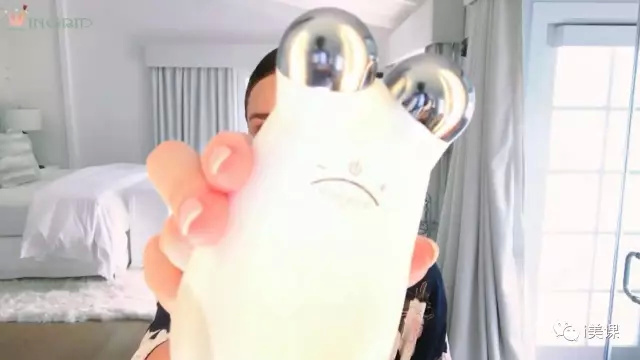 超模米兰达可儿妆容,和姐妹一起化个名媛妆