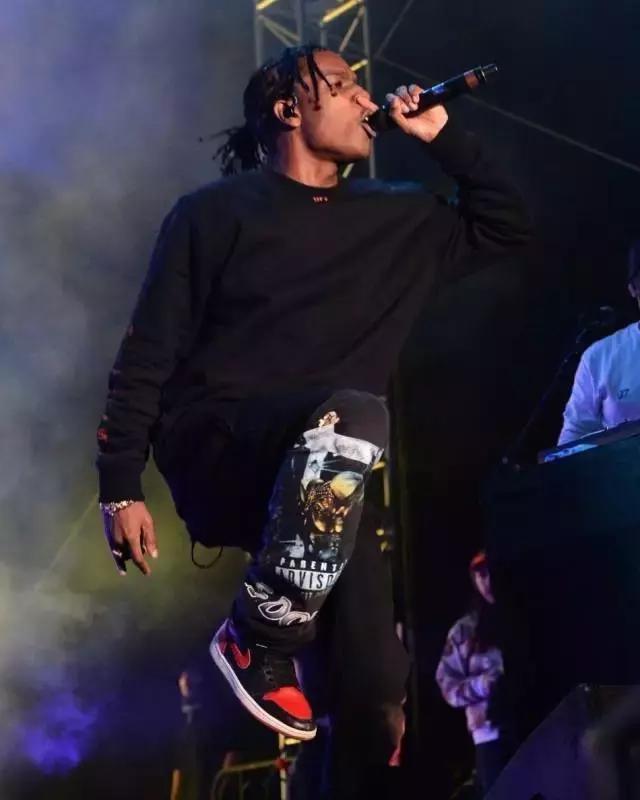 你以为的超级巨星,你以为超级英雄真的会保护世界吗