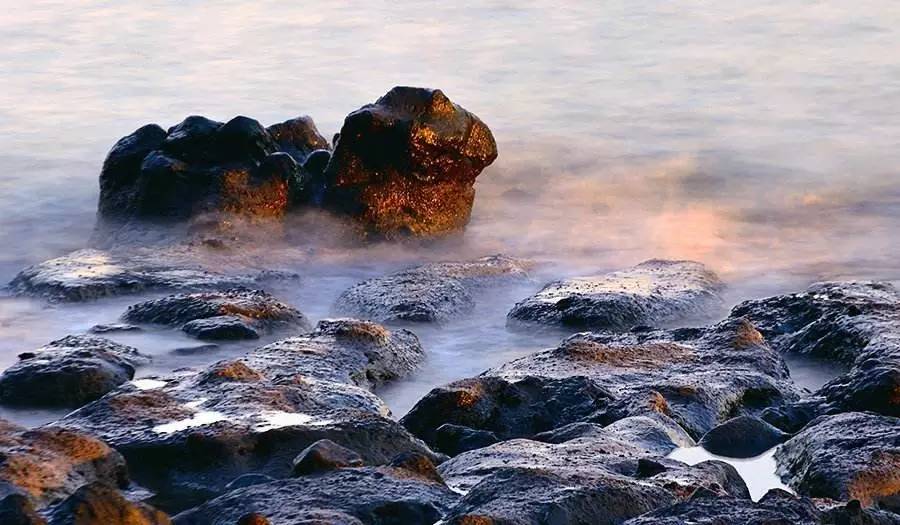 你会选择在南宁和300万人“假装生活”还是和我一起出逃到海岛呢！