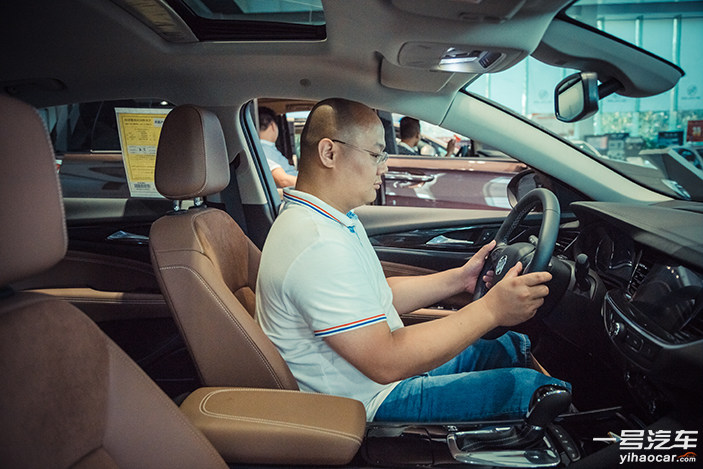 新君威深度试驾,新君威混动评测