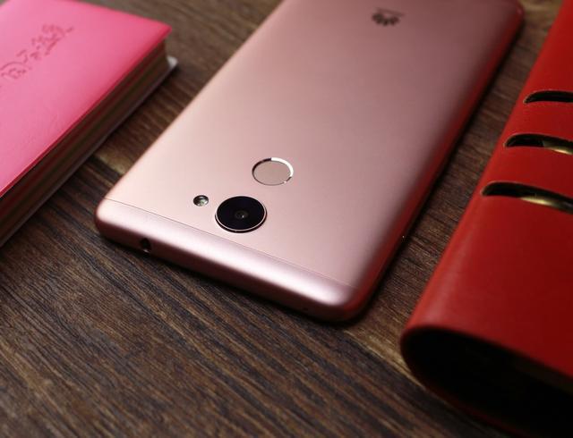 华为畅享7plus2018年,华为畅享7plus详解