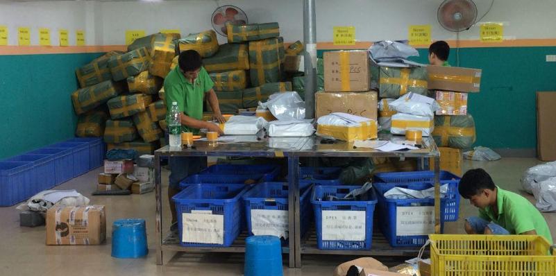 新加坡上班族的一天,新加坡的华人生活日常