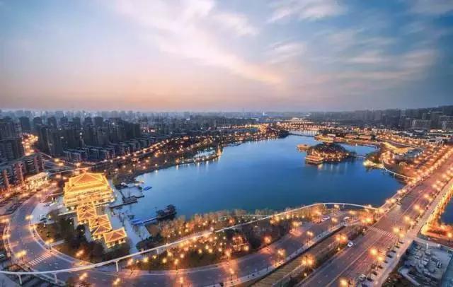 西安夜跑,西安解放路夜跑