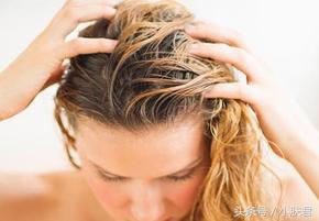 头发长虱子是什么原因引起的,头上长虱子最简单的解决办法