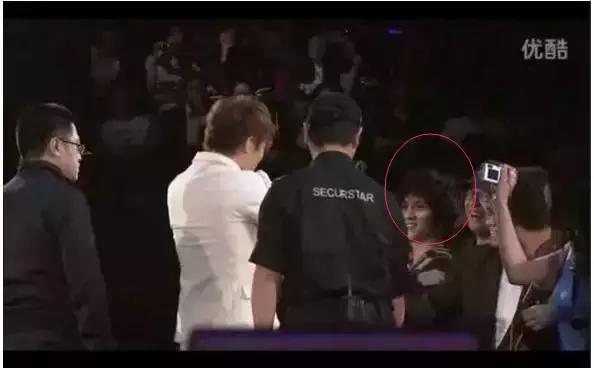 明星追星也疯狂完整版,明星追星也疯狂视频