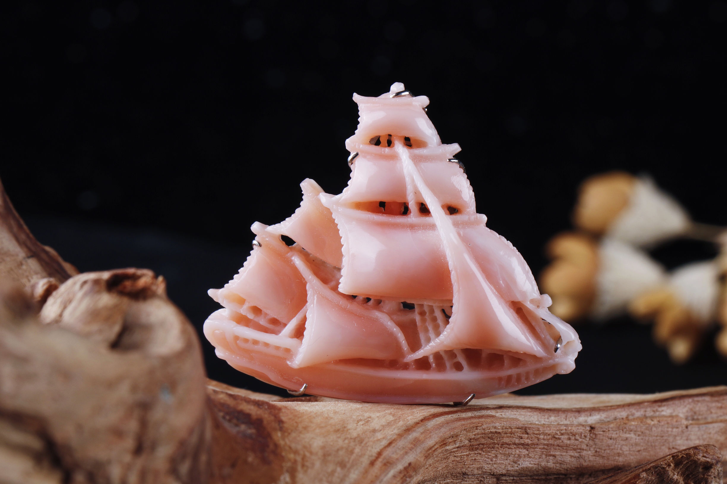 红珊瑚适合雕刻什么题材,世界顶级红珊瑚雕刻图片