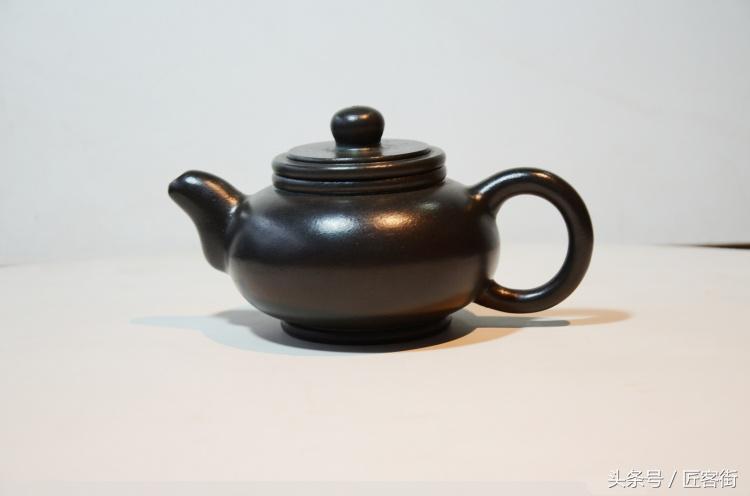 13岁技艺成熟今耄耋之年仍在探索连赝品都炒到几十万