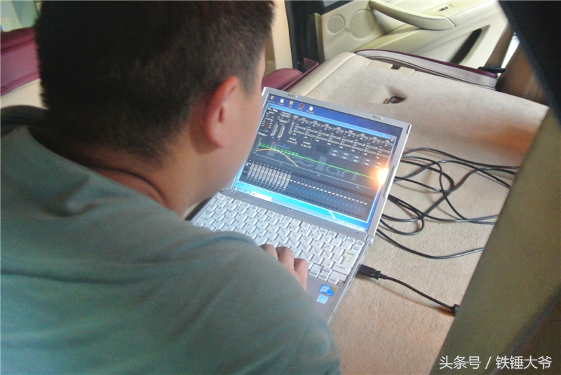 哇——爆马要安装捷力的超低音喇叭使马儿嘶哑声没有那么难听