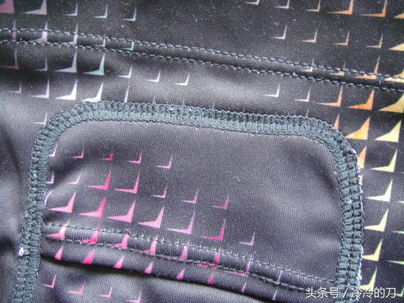 天气热袖套,下雨天可以戴防晒袖套吗