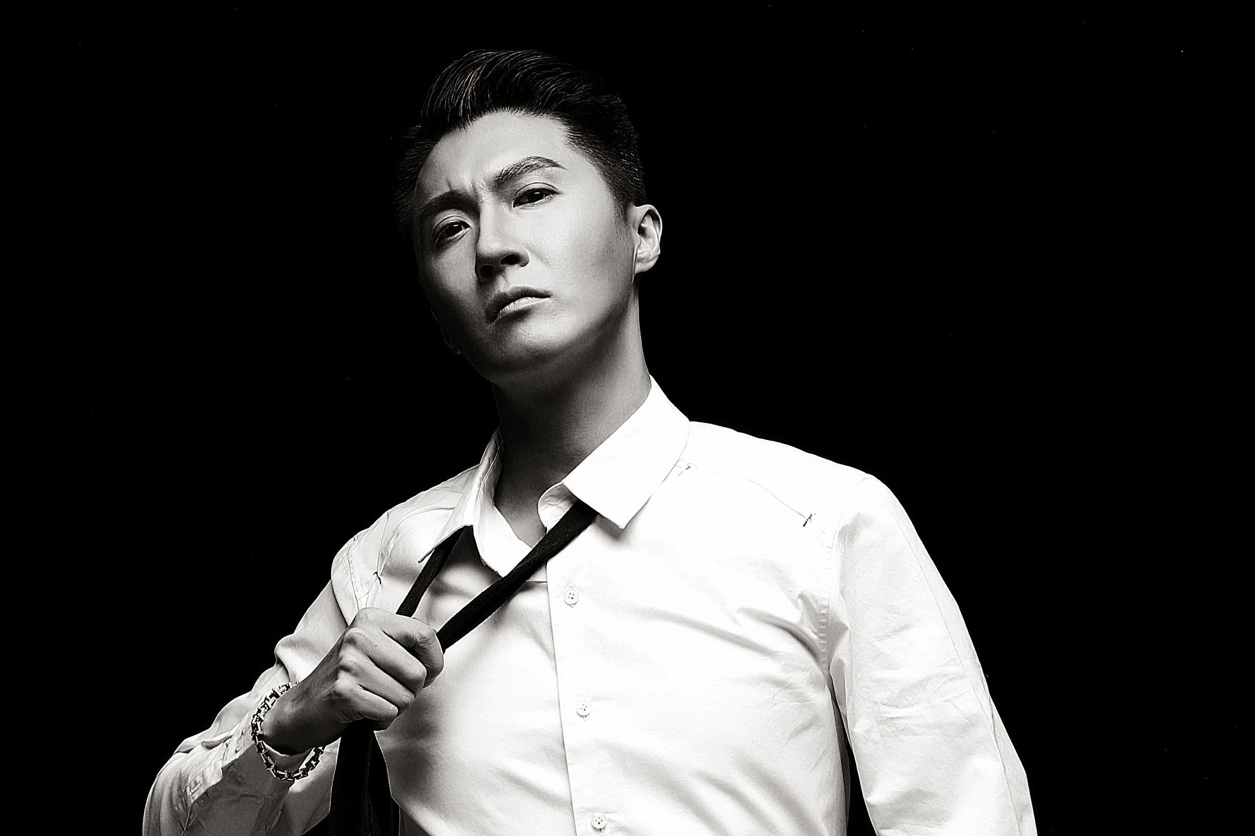 篮球明星从喜欢c罗到喜欢梅西,鹿晗是不是足球迷