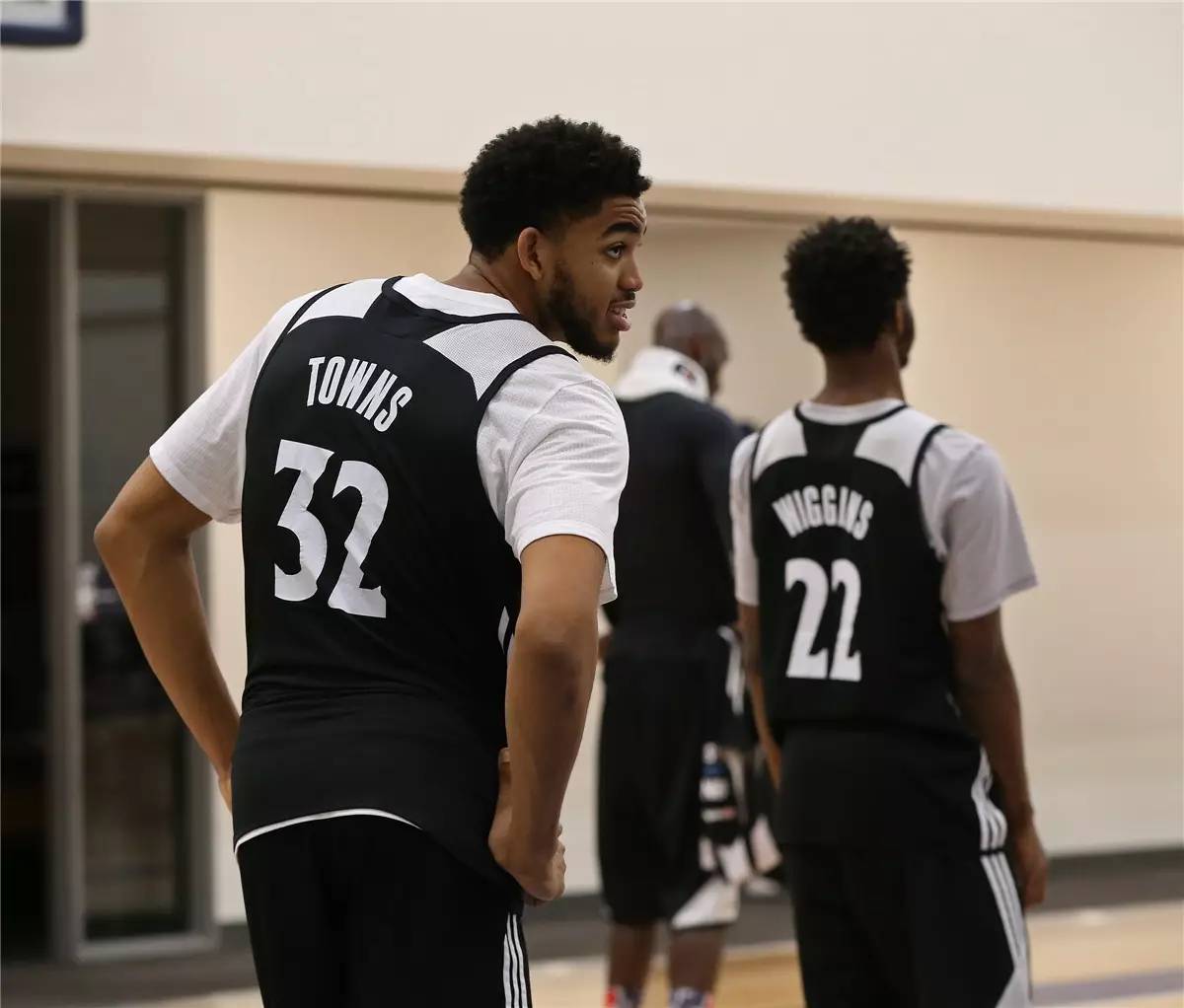 五年级身高就开始猛涨,五年级身高一米八还用再打吗