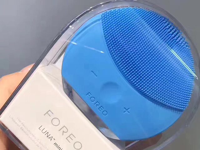 夏天洗脸有技巧，据说郭碧婷、杨幂、Angelababy都在用的洗脸方式！