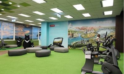 航班延误滞留机场,网曝航班延误