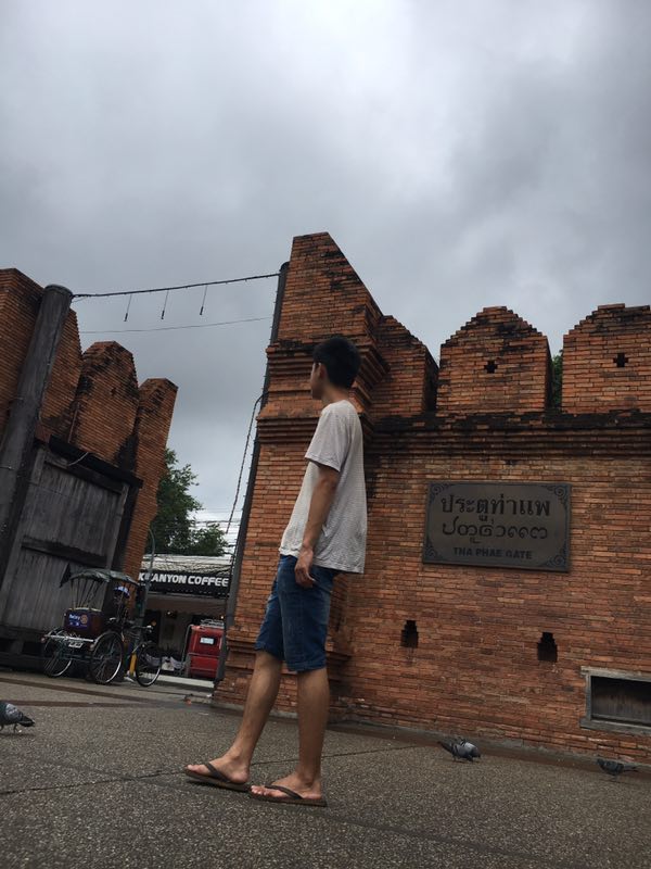 世界这么大歌曲原唱,世界这么大我们一起去看看