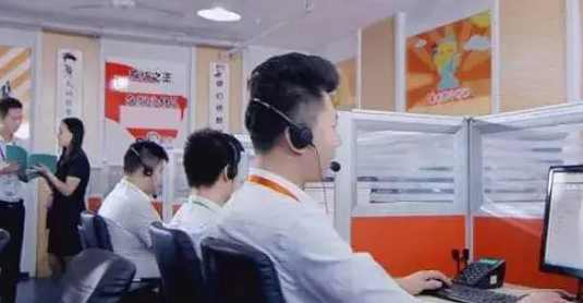 卖酱料的排着队找他，他却说食必思黄焖鸡才是真爱