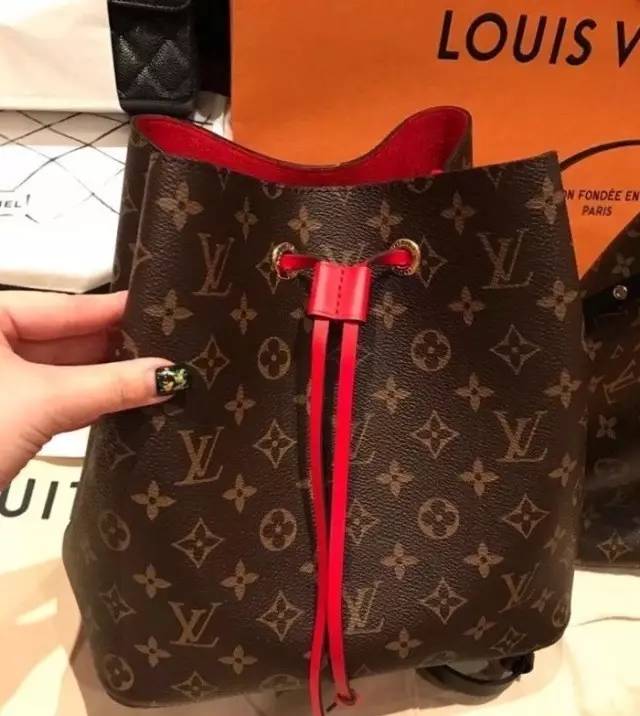 男生必买的十种包包,男人必买的20个包包