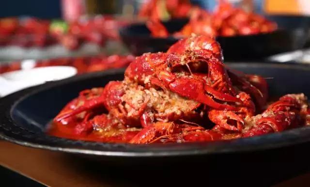 高温红色预警酷热,高温红色预警强雷电