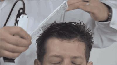 不知道怎么向理发师形容你的发型?那你肯定需要这个万能发型!