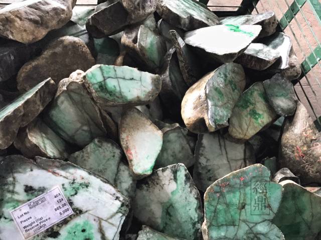 缅甸公盘现场拍卖,缅甸公盘高端货