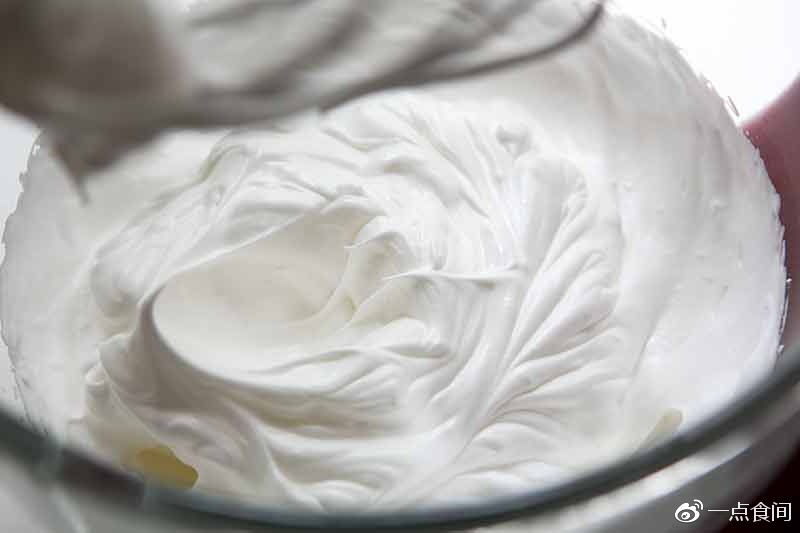 云朵柠檬蛋白派，烘培店都找不到的蛋白派