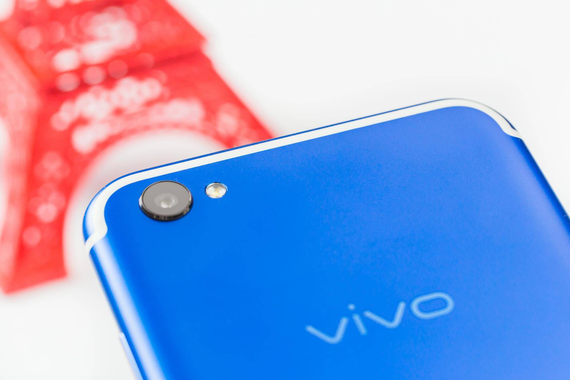 手机也分高，中，低！但能满足消费者的也许就只有vivo了