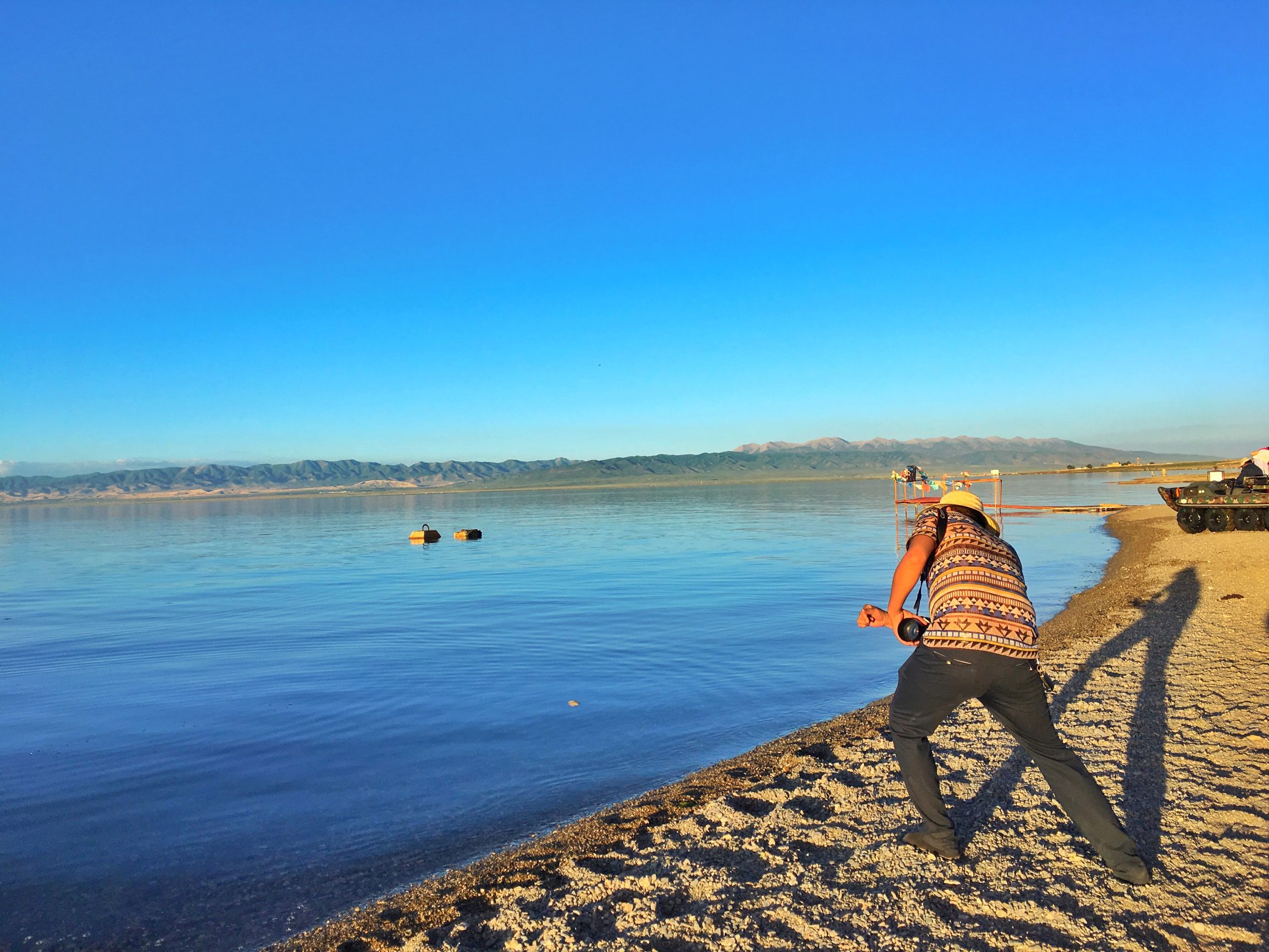 清晨的青海湖美景,静谧的青海湖
