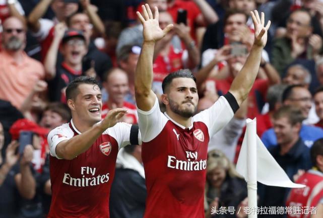 比惨、败人品、下黑脚，这场满是戏剧性的比赛会一直回响不断