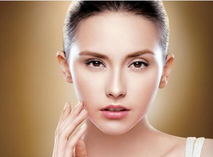 打了瘦脸针变成巴掌脸,大脸打瘦脸针效果图