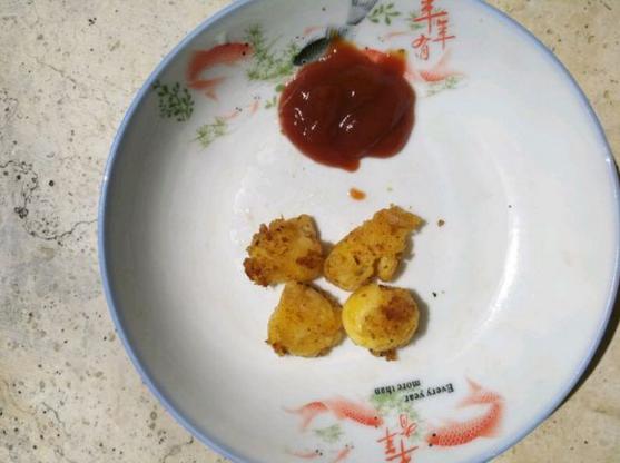 发现养的龟下的蛋全碎了，算了还是中午加个菜吧