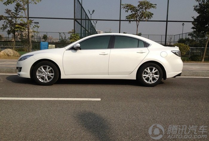 睿翼2.0精英版和豪华版有什么区别,睿翼2011款2.0l自动精英版配置