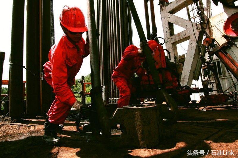 在石油最惨淡的2016年，我入职油田，如今有很多话忍不住想说