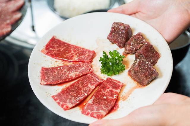 这家店开在体育西最“尴尬”的位置，仅用一年就风靡全广！