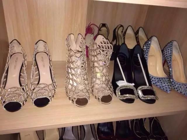 女生到底要有多少双RV、JIMMCHOO鞋才能满足啊？