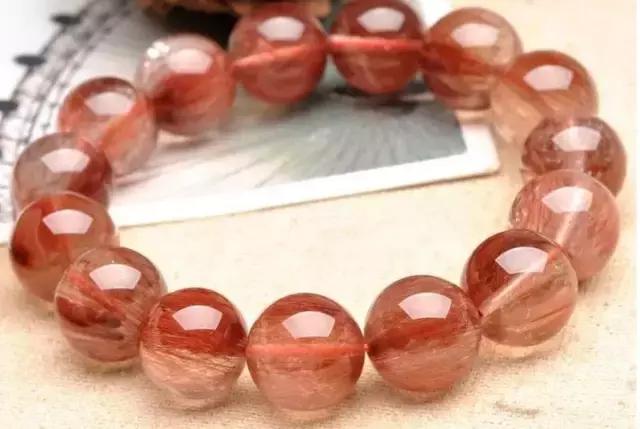 亮瞎了眼是什么意思,各类宝石的意义和功效