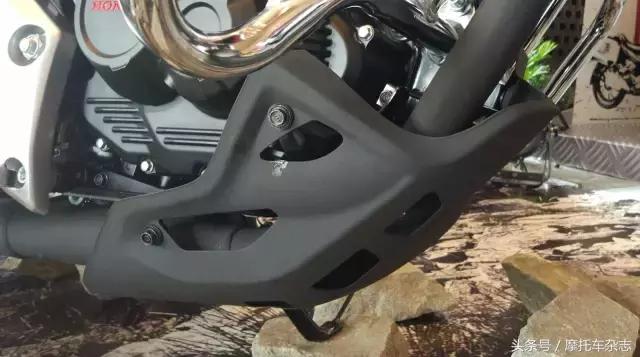 老款五羊本田125摩托车新车视频,2022年五羊本田佳御新车发布