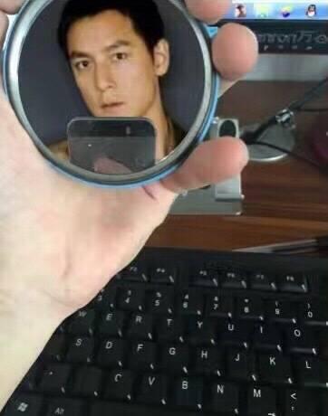 大J神:大一新生和大二学姐开学后不可描述的聊天记录