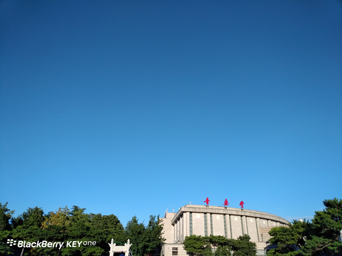 不仅仅拥有个性和安全，黑莓KEYone的拍照体验