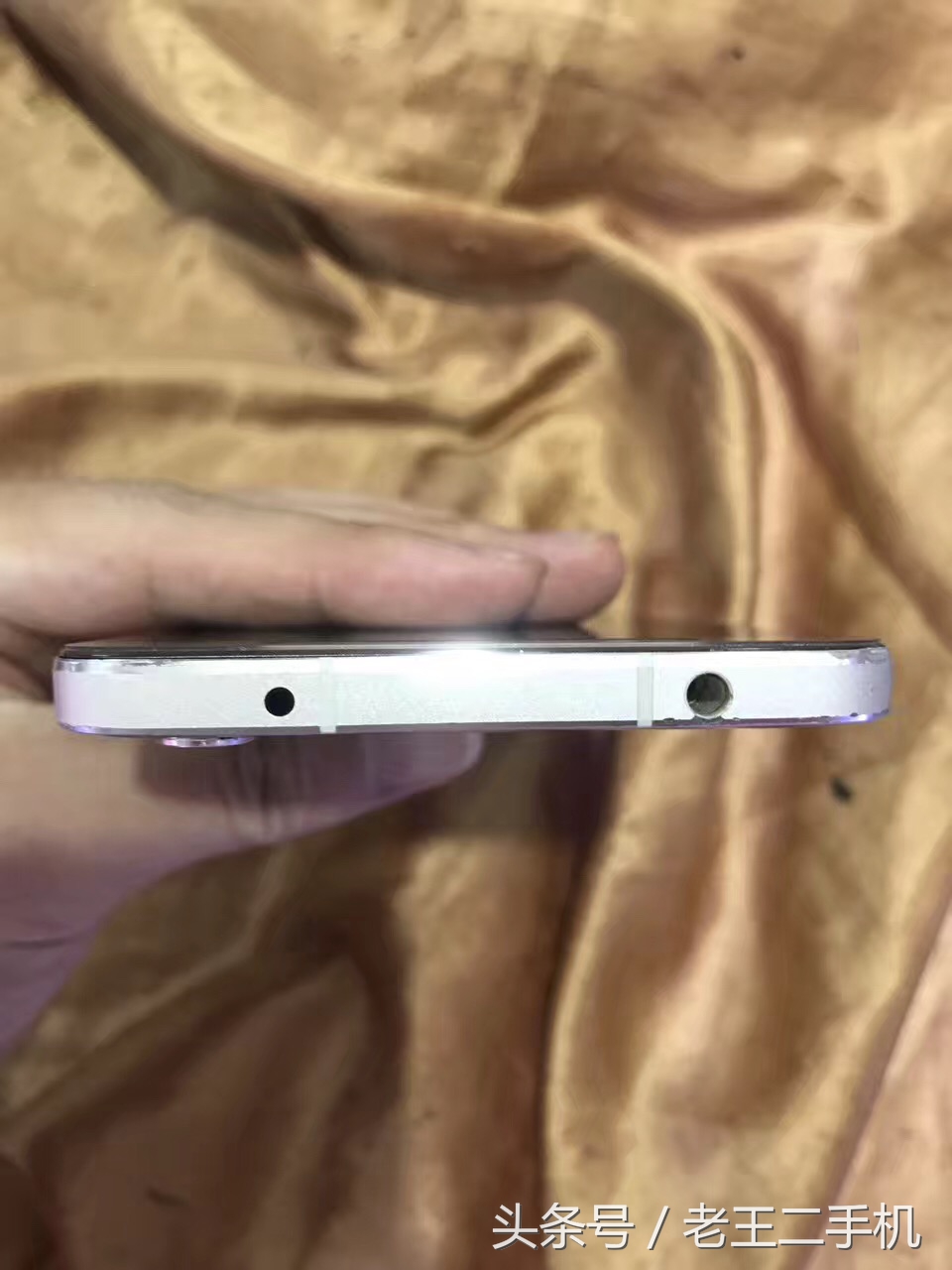 两三百的二手机能用吗,两三百块钱买什么二手机