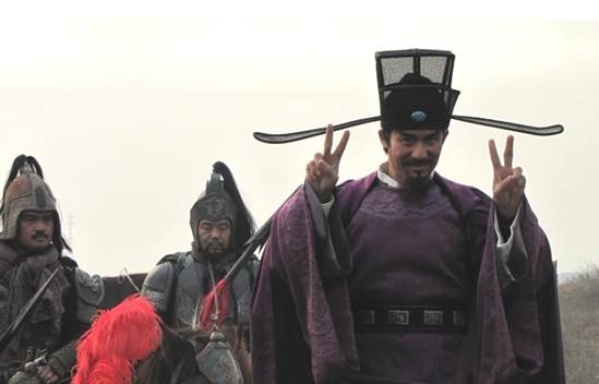 宋江为什么不杀了高俅再接受招安,宋江明知杀了高俅侄儿还要招安