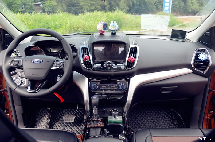 福特翼虎1.6两驱上路实测,新福特翼虎无尽之旅探索冬日秘境
