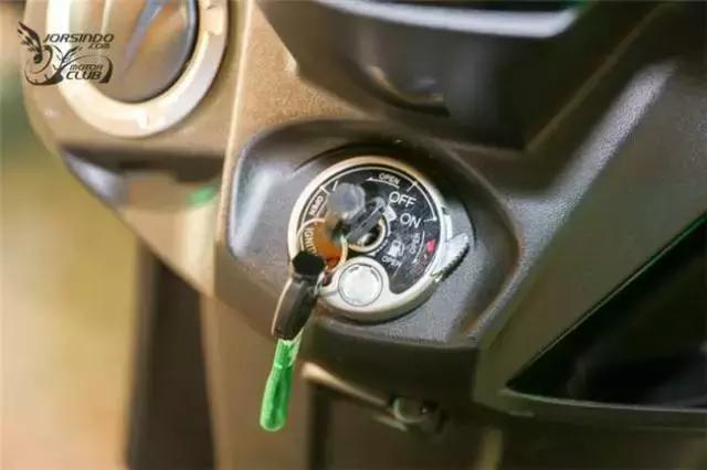 摩托车亏电不求人，左老师告诉你一个小技巧