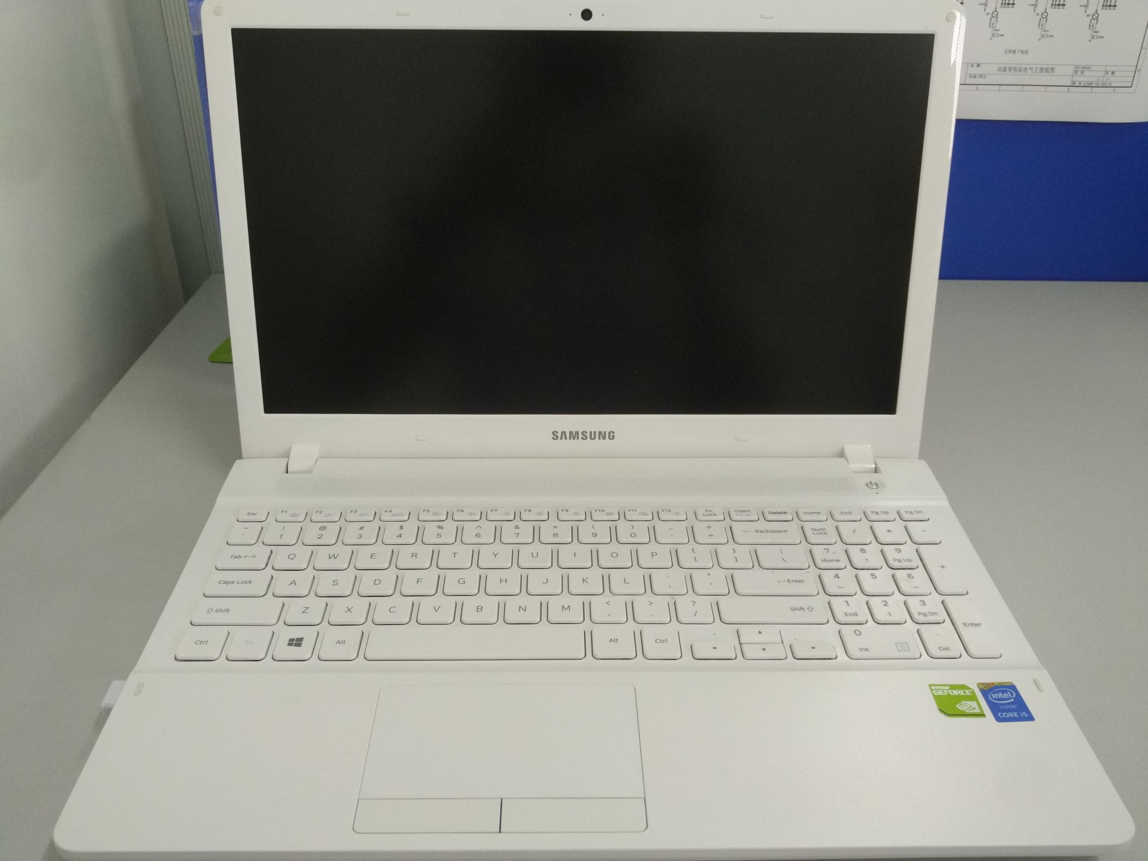 神舟笔记本加装固态硬盘教程,笔记本加装固态硬盘详例分析