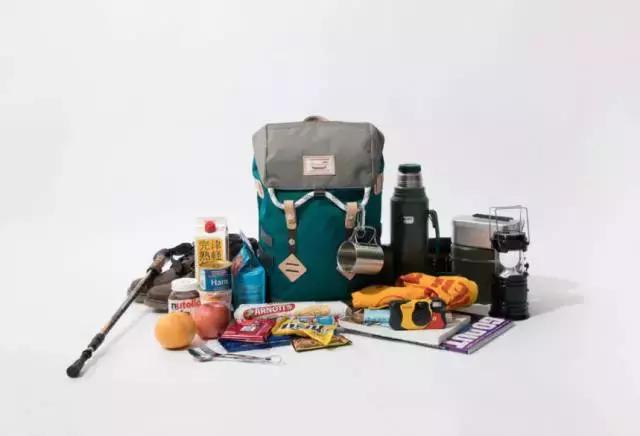 背了这个“甜甜圈”包包，我彻底放弃了北极狐