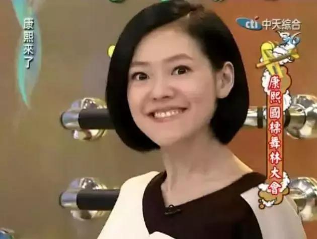 亚历山大王阿迪达斯,亚历山大王阿迪达斯联名鞋