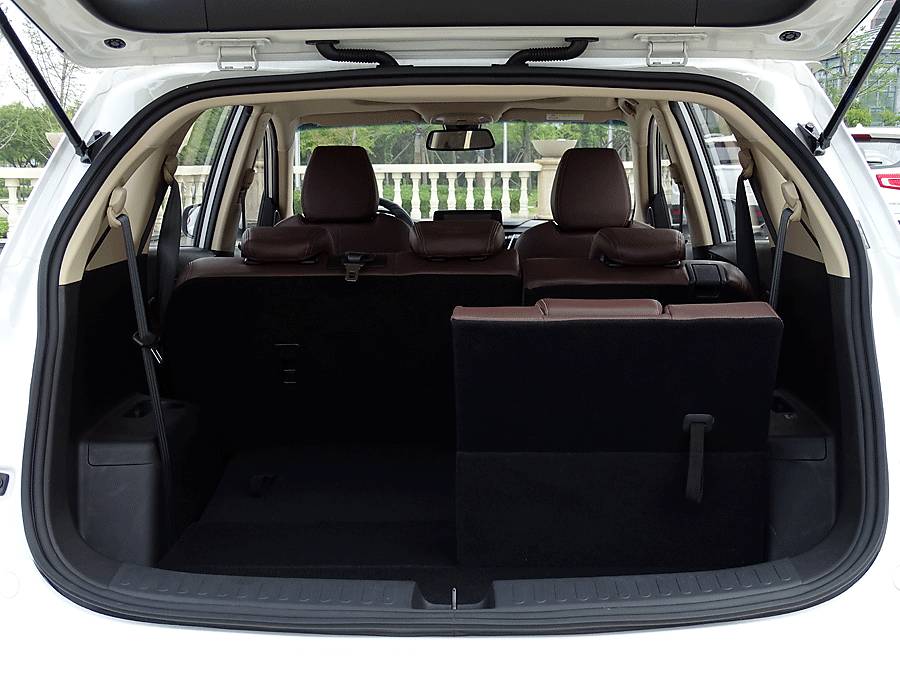 七年的宝骏560值得入手吗,宝骏560跑了八万公里还值得买吗