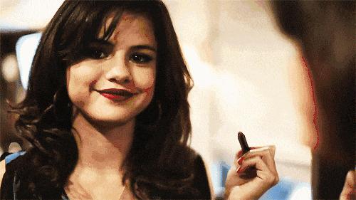 平价口红什么牌子比较好用又实惠,和大牌口红相比的平价口红