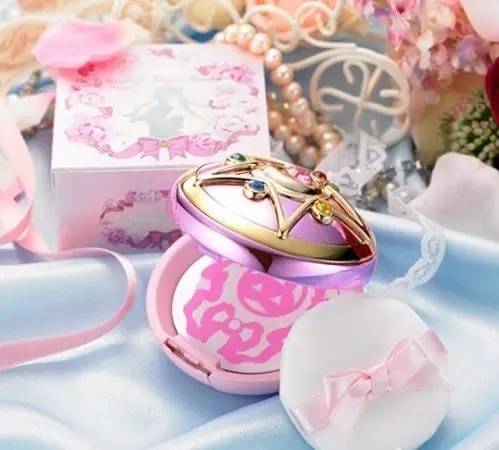 自从用了这些蜜粉，美容编辑走遍世界也要买回来囤货！