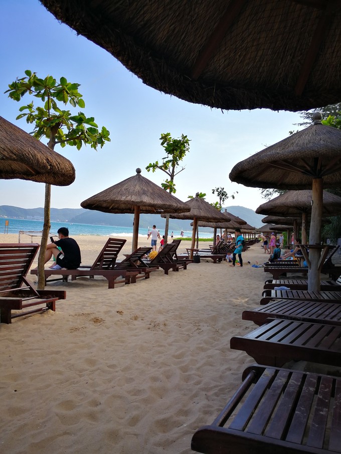 带着老妈和宝贝游三亚（两家铂尔曼和亚龙湾红树林度假之旅）