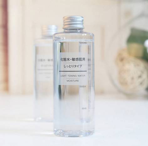 拯救秋天里的老干皮！这8款日本化妆水赶快囤起来！